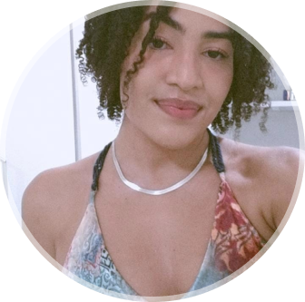foto de Blenda sorrindo